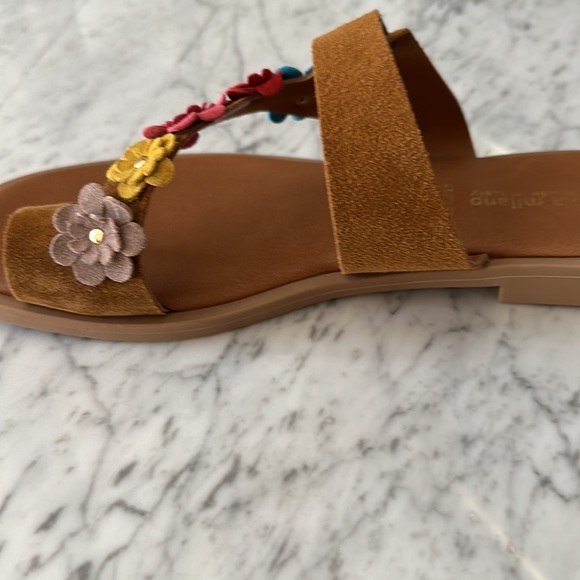 New Handmade Italian Sophia Milano Suede Flowers Flat Slip On Sandals  Size 7.5 - Picture 5 of 11
